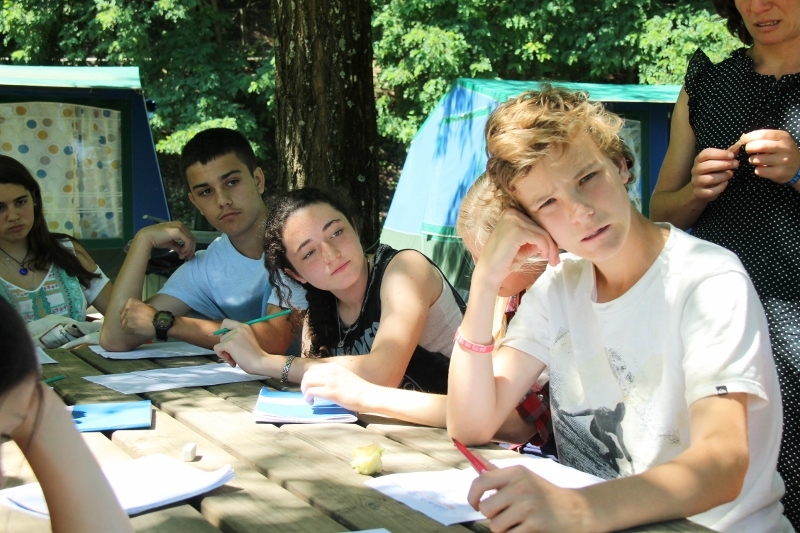 Village Camps International Summer Camp Ard&egrave;che, France 2019-07-26 https://www.villagecamps.com/journals_admin/images/911-28-07-03-2014  (800x533)  (61).jpg